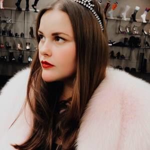 Meet your Posher, Taylor